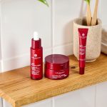 Starostlivosť  proti vráskam a opuchom v okolí očí